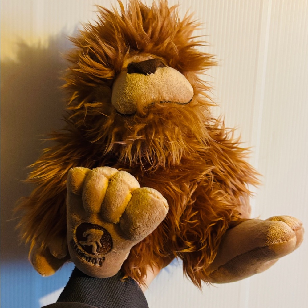 Black Hills Bigfoot Plush Lion Stuffed Animal Souvenir Sasquatch Paw NEW